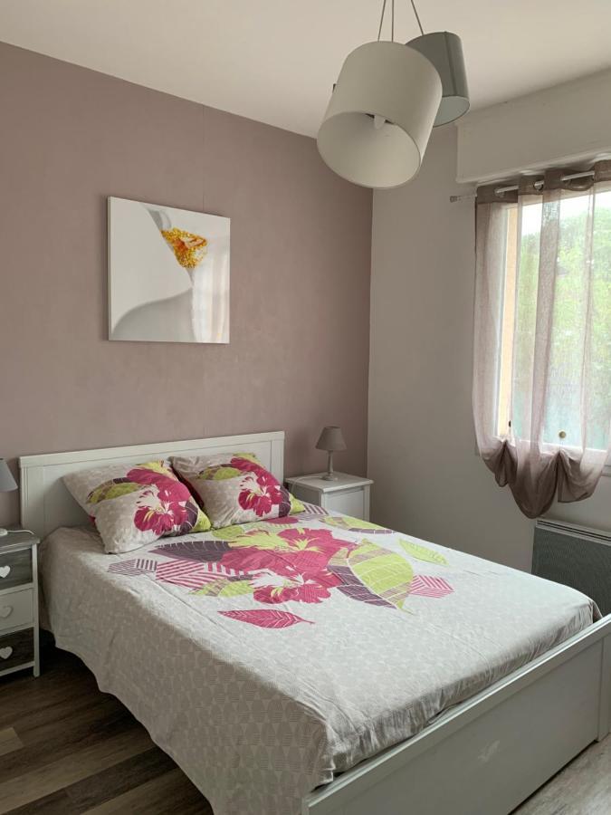 Lilas Pessac Exterior foto